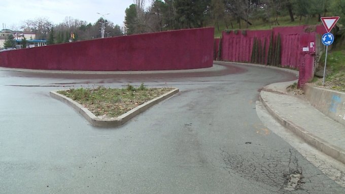 Aksident i rëndë tek rrethrrotullimi i Saukut, 1 i vdekur e dy të plagosur 1 sauk 3
