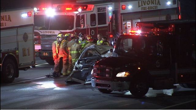 Wjbk Livonia 96 Accident 103118 1540998146436.jpg 6330908 Ver1.0 640 360