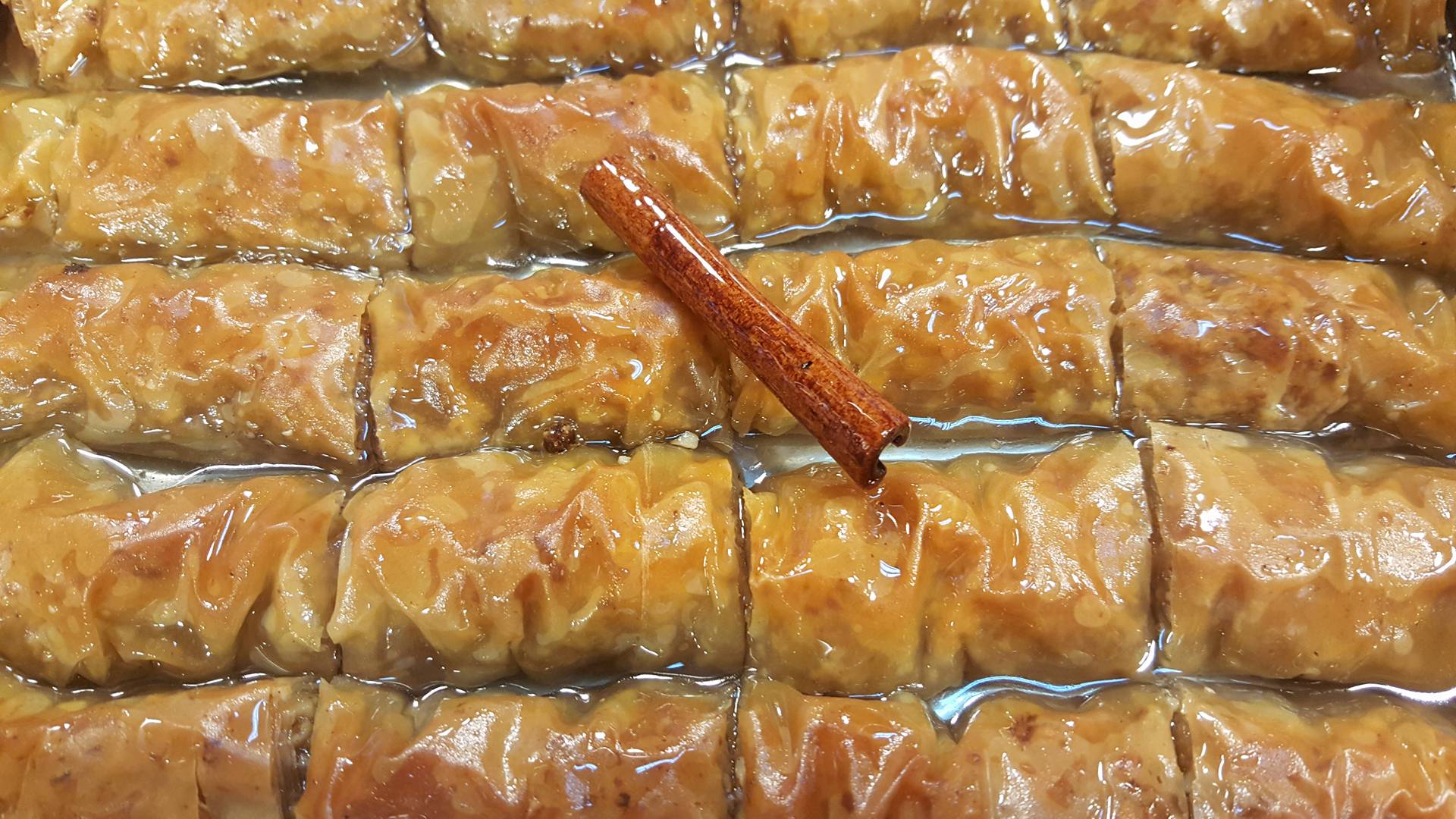 Oq ayollar bilan jinsiy aloqada bolgan qora tanli erkaklarning fotosuratlari Chimchiladi va sikildi