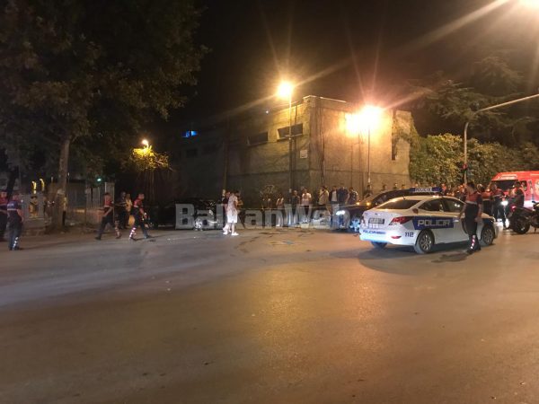 Rus yigitlari dumbalarini korsatishadi