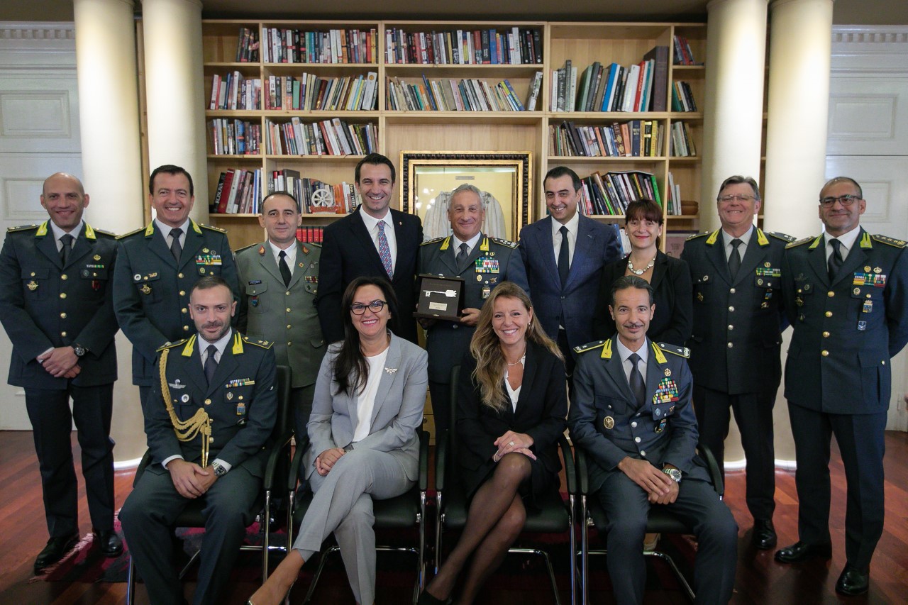 Veliaj Kreu I Gdf (2)