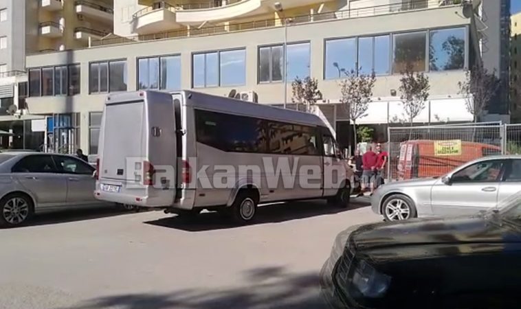 Vlore Fugonii Grabitur