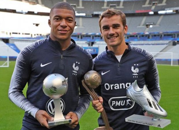 4fdb53c200000578 0 Kylian Mbappe Left With Best Young Player Award And Antoine Grie M 42 1536357980510