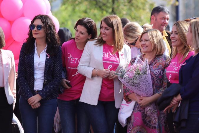 4c0bbe42 218c 4340 B19a Fbbebde19ba1