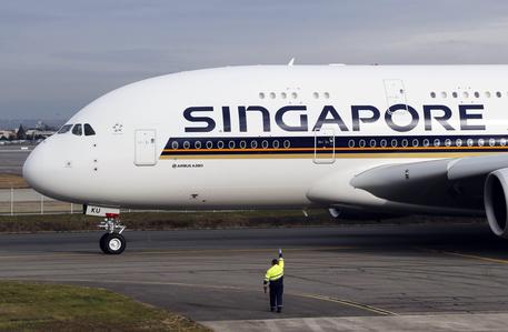 New Airbus A380 Plane For Singapore Airlines.
