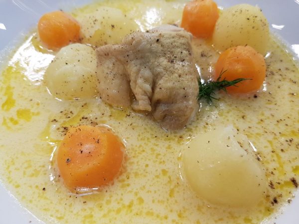 Frikase Me Mish Pule