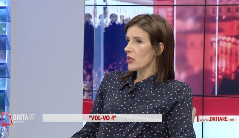 Klodiana Lala Dritare