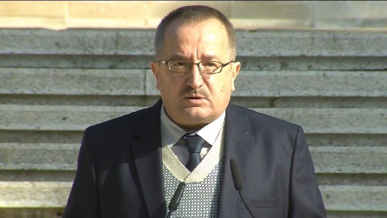 1542198942 1542198379plasari1