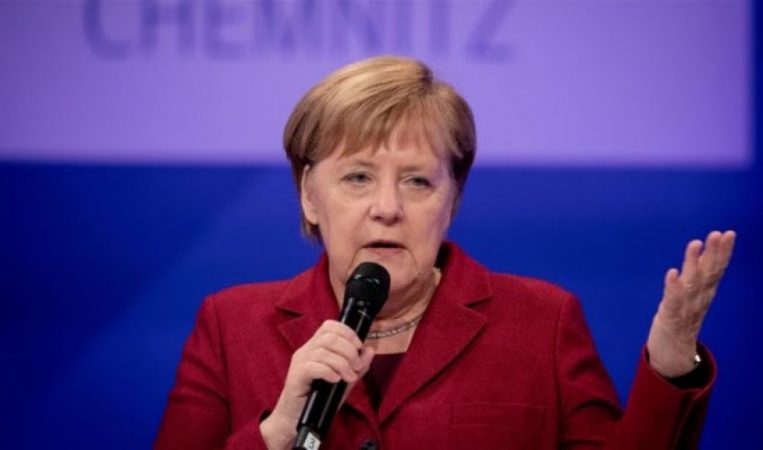 Auto Angela15428054411542805462