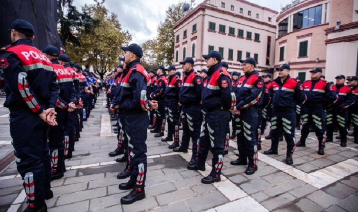 Polici