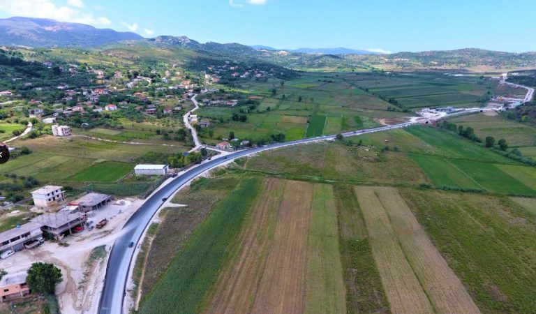 Rruga E Lumit Te Vlores