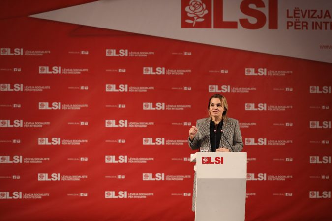 3811e052 5e94 46c3 8a79 8a1efe66aa54