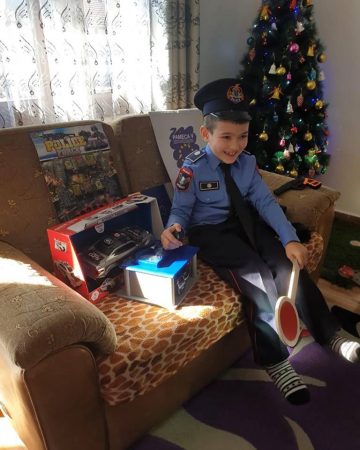 49314232 1253145324823894 3918362899671678976 N