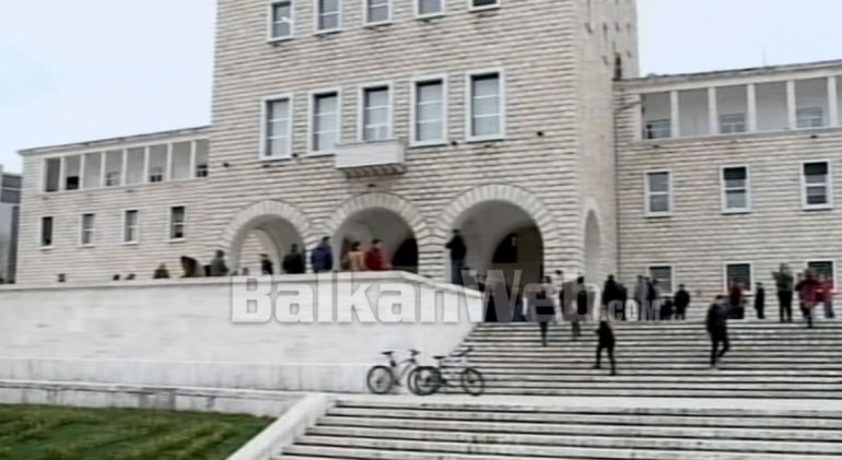 Protesta E Studenteve Te Korpusi