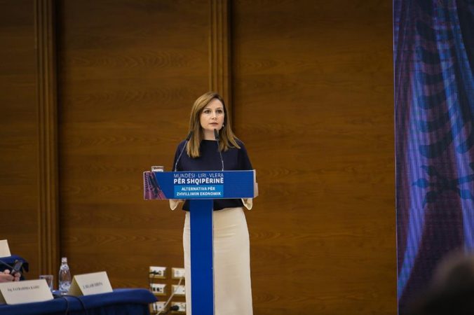 51679270 2153643414723612 5987343766795583488 N