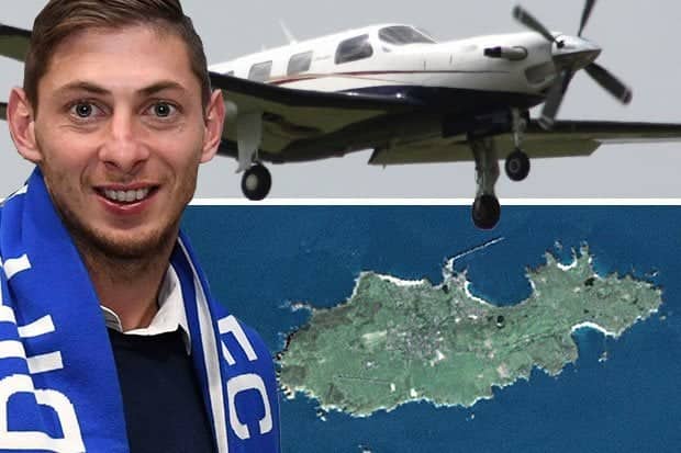 52875386 2120355014680664 447020174692843520 N