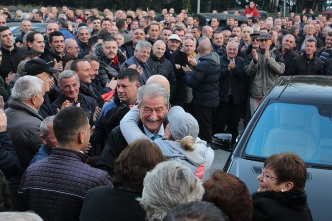 Dokumenti Berisha Jo Me Deputet Neser Proteste Te Kuvendi 5c6dc80c3fe13