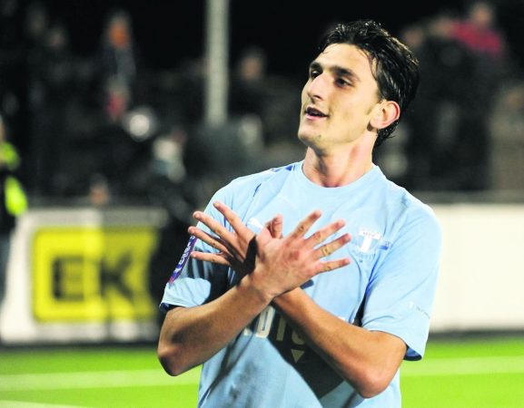 Ea8a5bb3 2821 45dd Ae7c 403415fc3f0a