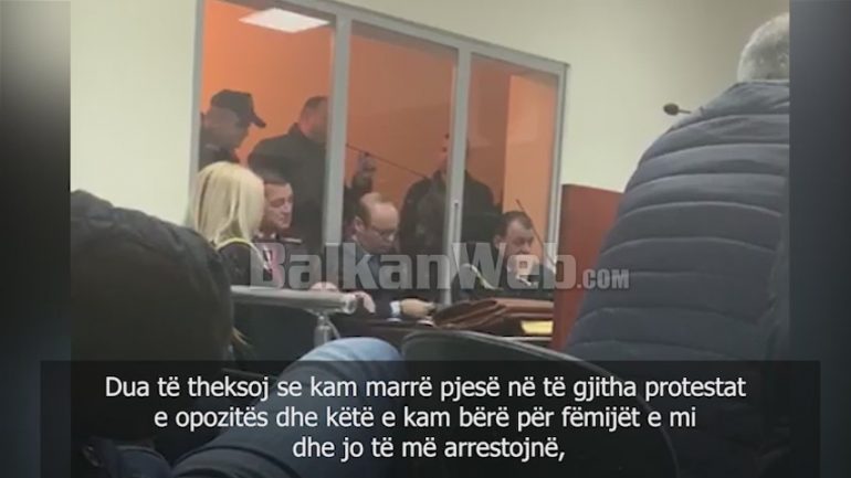 Pamje Nga Gjykatat Florenc Hoxha