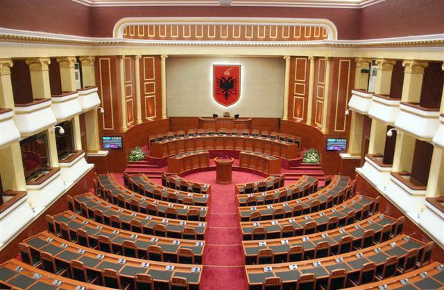Parlamenti Salla Bosh