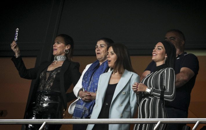 C 2 Fotogallery 3096800 0 Image