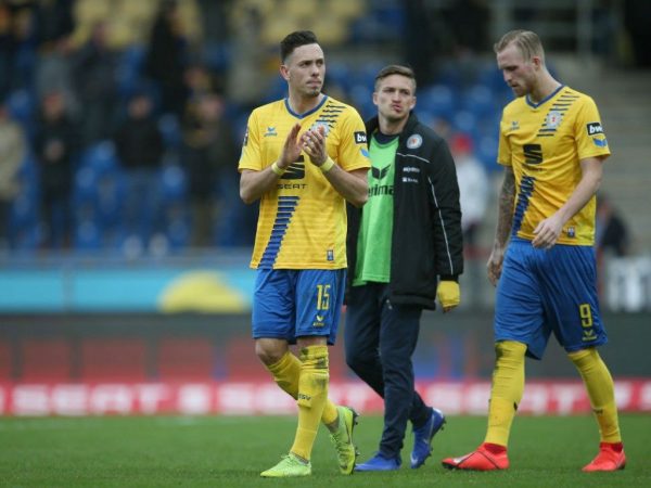 Eintracht Braunschweig V Sv Wehen Wiesbaden 3. Liga 1552837587 1024x768