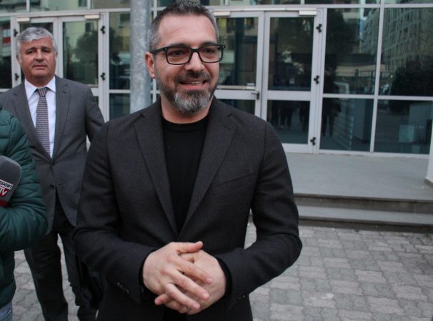 Tahiri Tek Krimet (3)