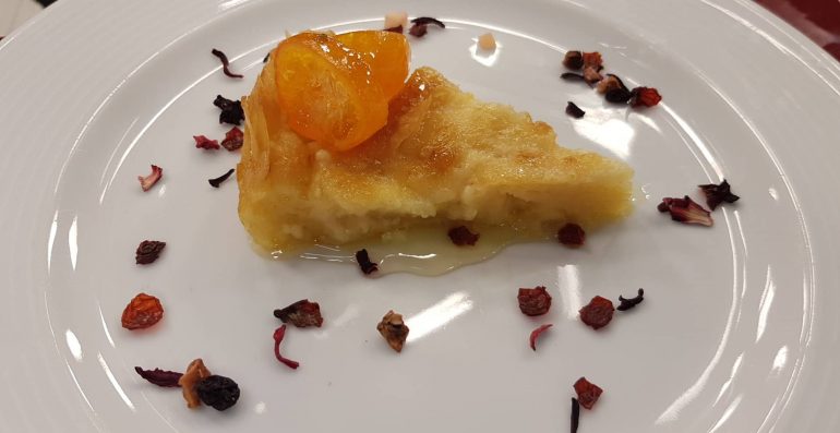 Byrek I Embel Me Shije Mandarine