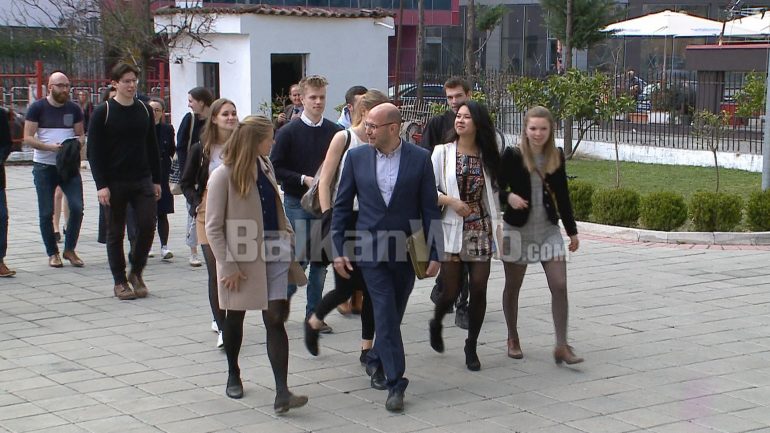 Gjermanet Te Luarasi