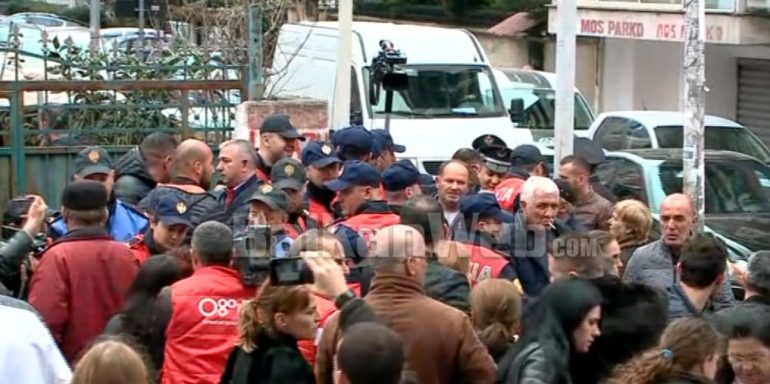 Protesta Te Petro Nini