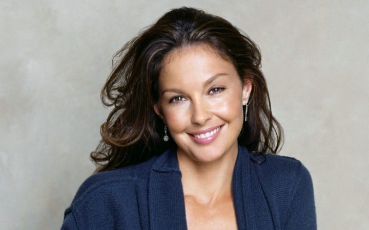 Ashley Judd 800x500