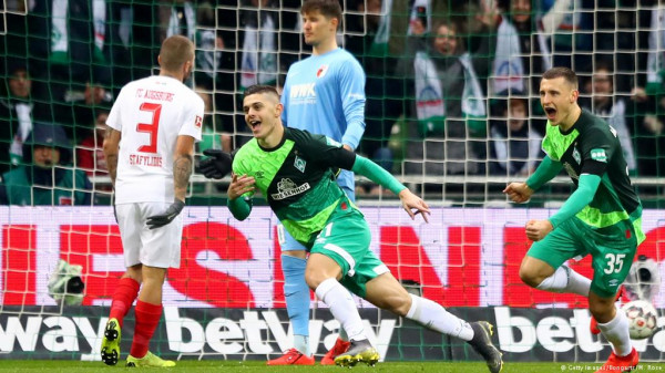 Rashica Celebrates His Goal For Werder Bremen Feb2019