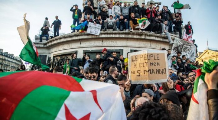 Auto Algjeria 1551114225 21506211551114825