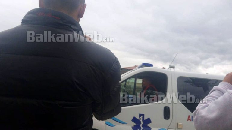 Grabitje Ne Rinas Pamje Nga Vendi Ku Gjet I Vdekuri