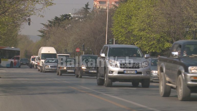 Sicuracionet E Makinave