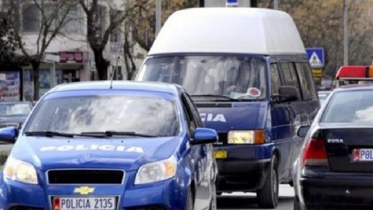 1535437118 Policiacompressor5