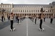 'stop Femminicidi', Femen A Seno Nudo A Palais Royal Parigi