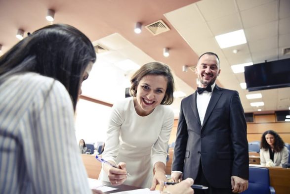 56691421 2250088548581579 3601835419253080064 O 587x392 (1)