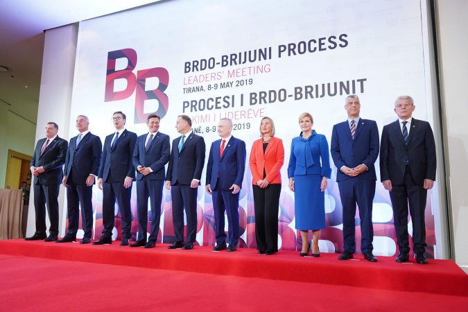 59910445 381520429107883 8128246120443805696 N 7608