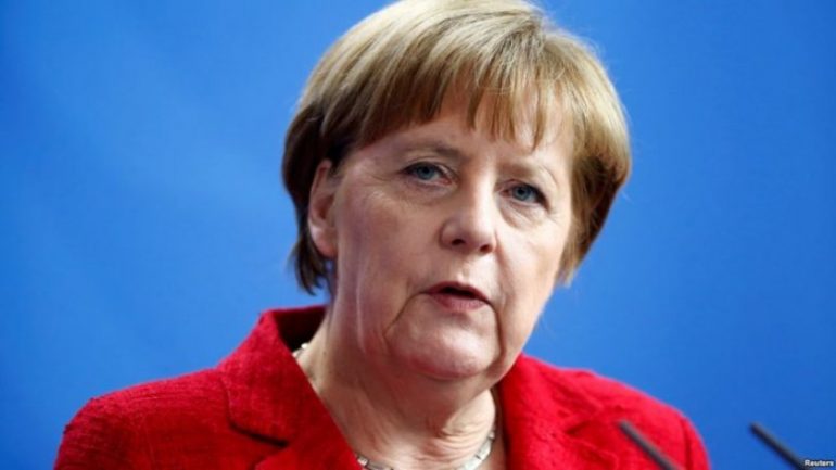 Auto Angela Merkel 780x4391559158596