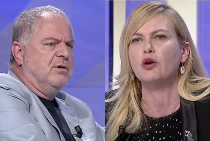 Auto Baton Melisa1557265924