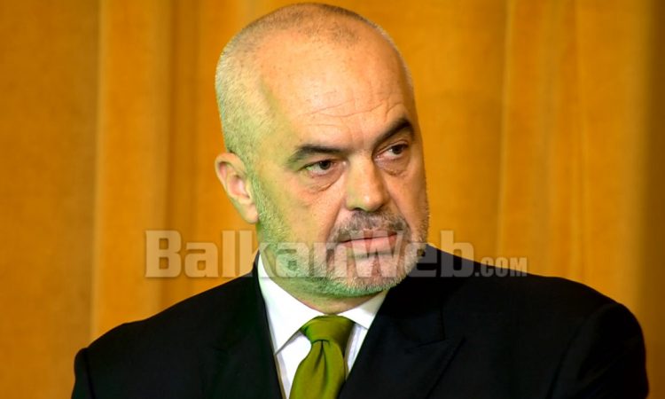 Edi Rama Shtron Iftar