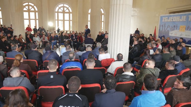 Fier Aleatet E Bashes