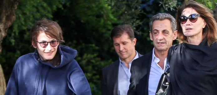 Quand Aurelien Enthoven Fils De Carla Bruni Provoque Son Beau Pere Nicolas Sarkozy 696x305