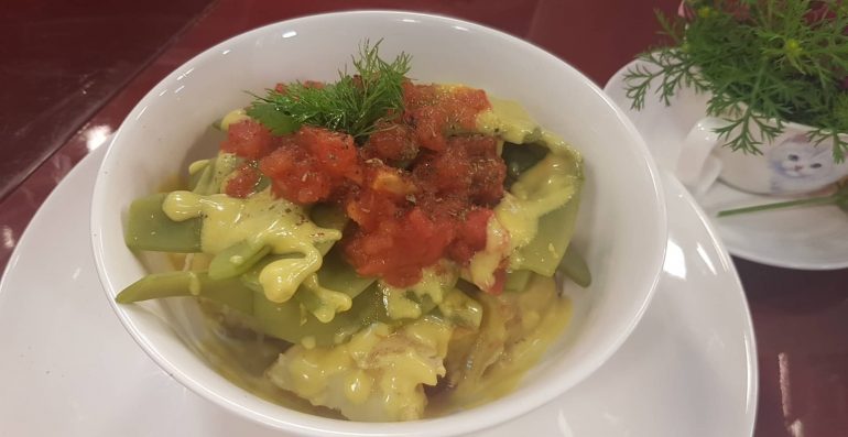 Sallate Me Barbunja Dhe Patate