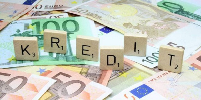 20je Bot.kredite E Keqija1 640x324 1