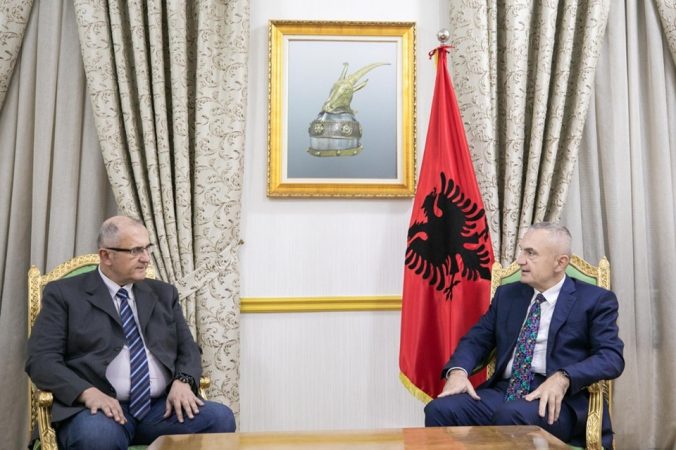 65024304 2344144858965107 1062456672875708416 N