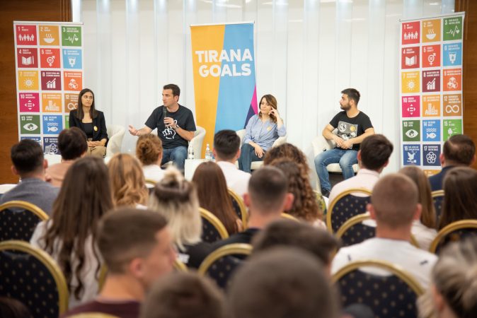 Veliaj Me Te Rinjte E Fressh (2)