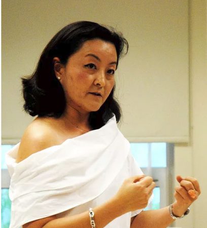 Ambasadorja Shba Ne Tirane Yuri Kim