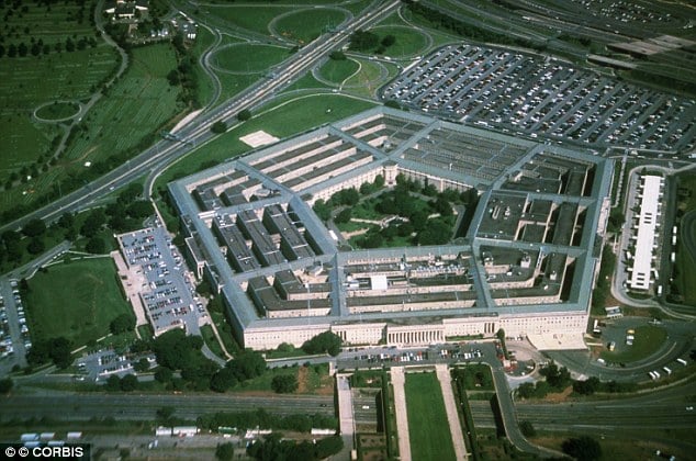 Pentagoni 1